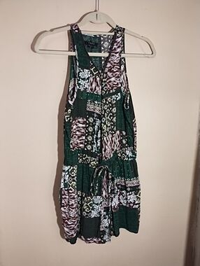 Women's Green Patterned Sleeveless Romper - Brand Unknown